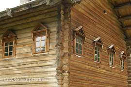Malye Korely. Homestead of A.Popov (late 19th century).