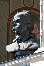 National Opera House of Ukraine. The bust of Taras Shevchenko (the beginning of 1980th, sculptor A.Kovalev).