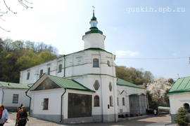 Kiev. The Ascension Florovsky Convent. St. Nicholas church (1700–1818).