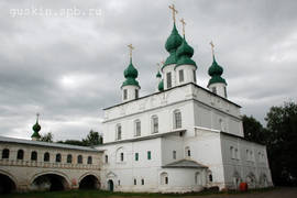 Veliky Ustyug. Mikhaylo-Arkhangelsky Monastery. The cathedral of Archangel Michael (1653–1656).