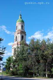 Krasny Kholm. The belfry of the Trinity cathedral (1883).
