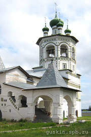 Vyazhishchsky Monastery. The belfry.