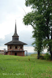 Troitse-Gledensky Monastery. The watchtower (1759–1763).