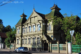 Kostroma. Sapozhnikov's house (1893, arch. A.E. Smurov).