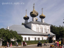Ustyuzhna. The cathedral of the Nativity of the Virgin (1690),