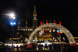 Vienna. Christmas market at the City Hall (Wiener Rathaus).