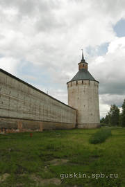 Kirillo-Belozersky Monastery. Feropontova tower (17th century).