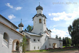 Staraya Russa. Transfiguration Monastery. The сhurch of the Nativity of Christ (17th c.).