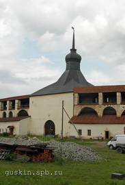 Kirillo-Belozersky Monastery. Kosaya tower (17th century).