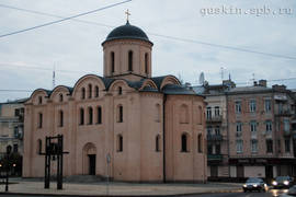 Kiev. The сhurch of the Dormition Pirogoschi (1132–1136; recounstructed in 1998 after the scetches of 12th century).