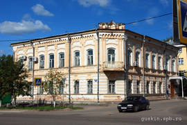 Bezhetsk. The Korovkin's house (19 c.).