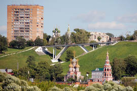 Nizhny Novgorod. A view of the Assumption church on St Elijah's Hill and the Virgin's Nativity Church (Stroganov's).